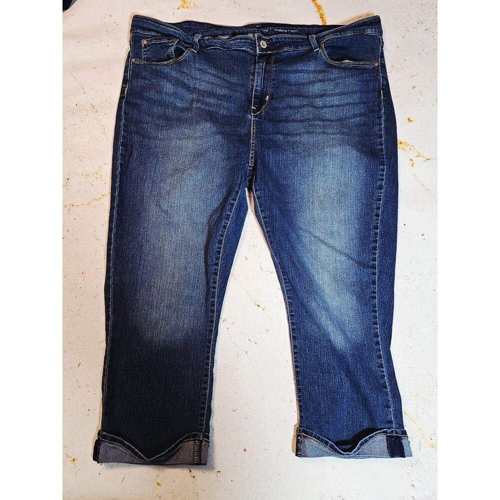 Signature Levi Strauss Modern Capri Jeans 22W W36 Women Dark Wash EUC Cuffed